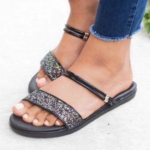 Forever Women Comfortable Gina Glitter Slip-On Sandals - Black - Size 6.5